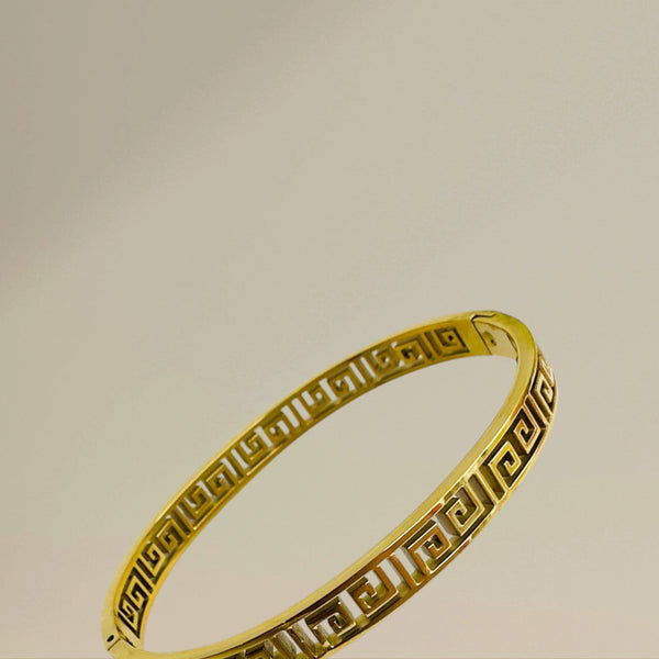 Elegant greek Barcelet